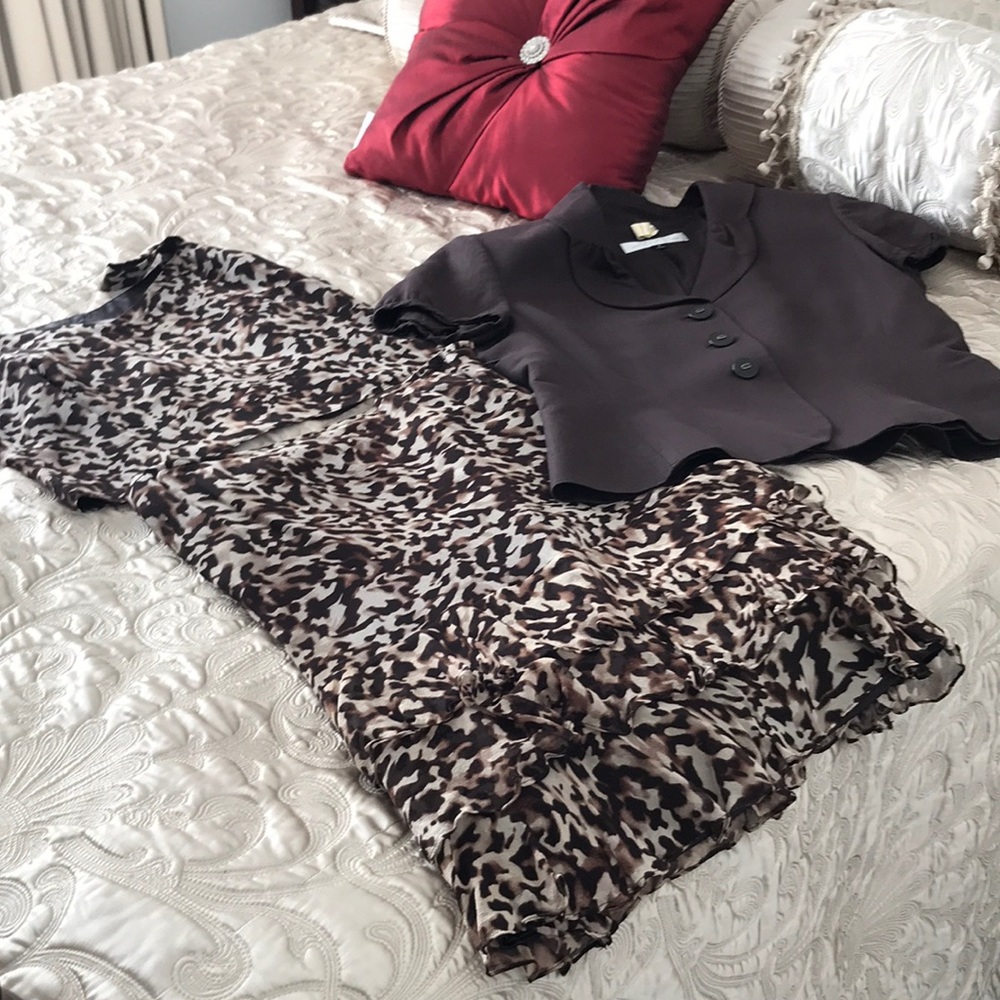 Arthur Levine Tahari 3 piece skirt suit